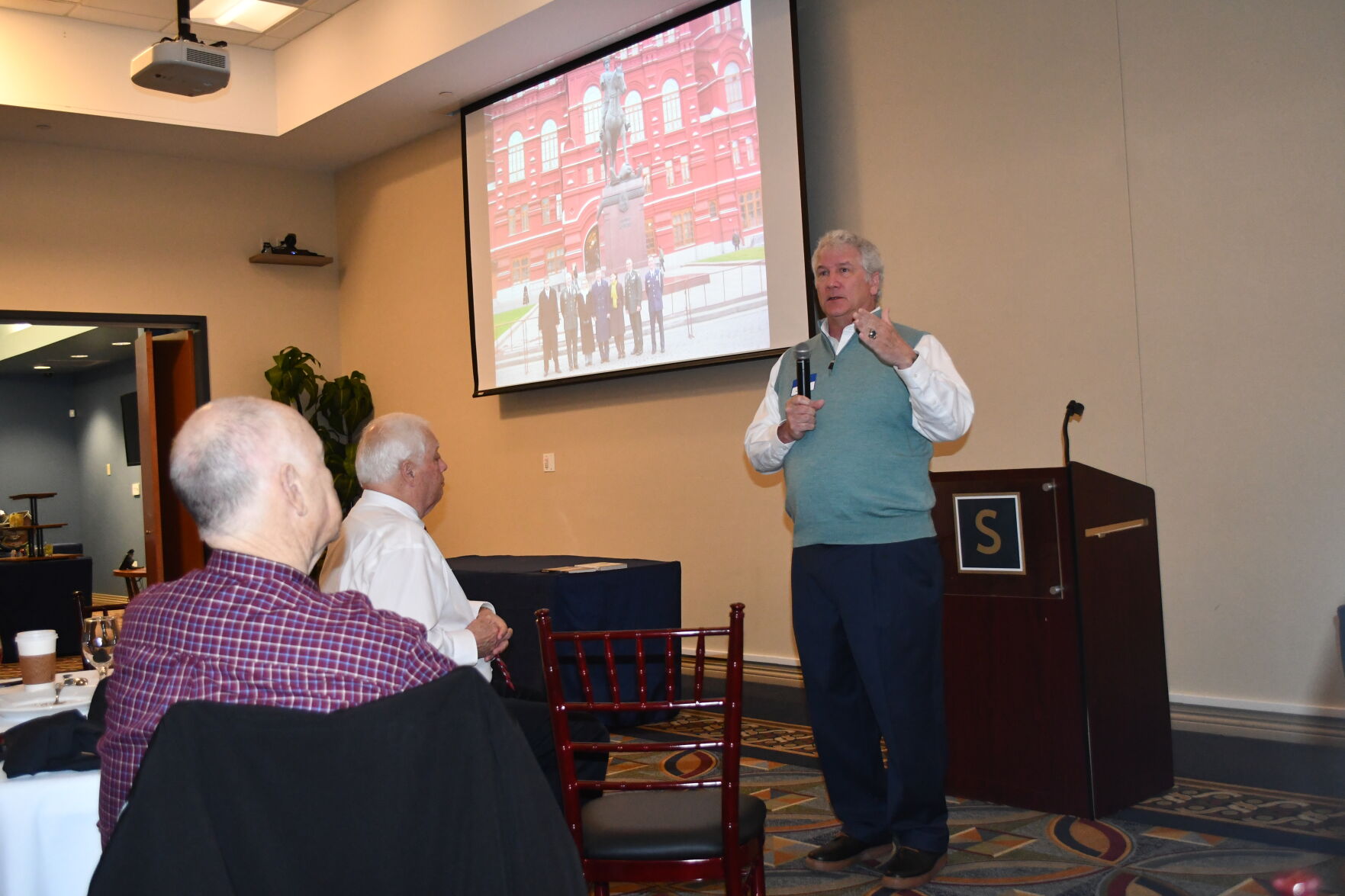 Gen. Jeff Foley speaks about Fort Gordon, Ukraine leadership at networking event